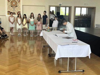 Rozloučení s páťáky (1)