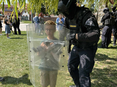 bca50395-4d61-440d-8d5d-e0b254254ecd