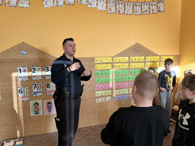 e1025061-2656-4230-a7a3-e6992476bd8a