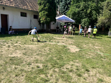 a7358af4-b920-4c0b-9127-399ec4444440