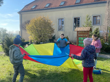 d02d72a0-369f-48fb-8a4b-3c74f9cf0a5d