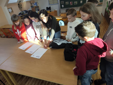 dbb9245e-9023-463e-8156-b1d704ed63cb