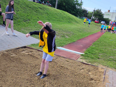 4df1ce52-695b-4d44-9750-8c153499b1ea