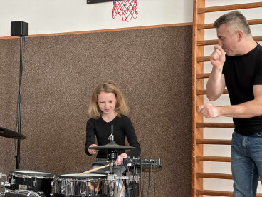 8e46776c-dde0-4c99-bc89-7d25a12092c0