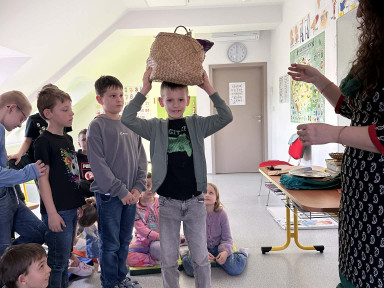 5a32bf52-4d9a-4ad4-848f-e7bccb4fbeee