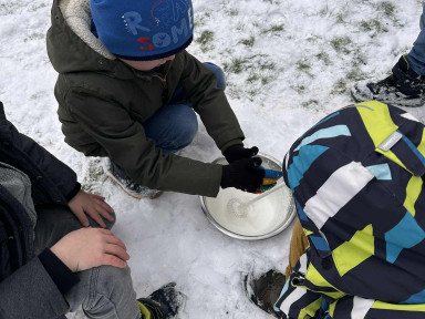 09ee4e96-6732-465b-b16a-978861d958fa