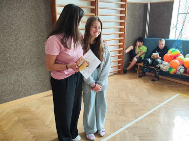 38c51ac8-ea6c-457b-8b81-1cfa92953304