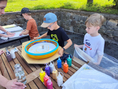 d1cb7e32-ab53-402e-99a7-4b9a96d54a74