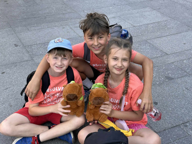 18c2fb5d-19a1-48b4-9267-99a05638f789