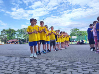 cf0afdb7-ab85-487b-ab25-e4298aee2fd0