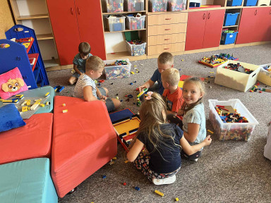 94ac5a38-2cb5-4c8d-bb26-c925779545c8