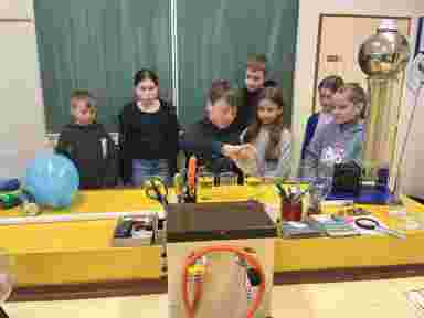 481867791_638618668687151_4425162228483234217_n