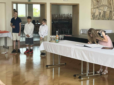 Rozloučení s páťáky (13)