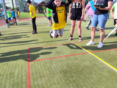 4e122341-e8f7-412e-8539-75f0a774065e