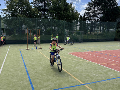 829cfea4-d1a6-4f2a-84a0-ea7768ef80eb