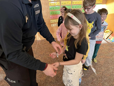 73f38e91-ce18-4f2b-9864-e483fb1e8b1c