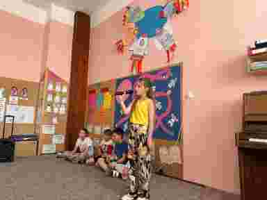 9858ead4-7fb5-47e3-8453-b6c9ec46a45b