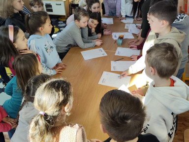 d784c990-b999-4583-bdc1-466c8514f70a