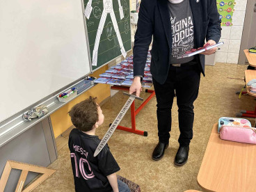 19d056df-cbdf-4f70-974e-99272940cbf9