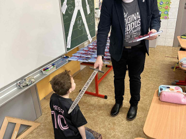 19d056df-cbdf-4f70-974e-99272940cbf9