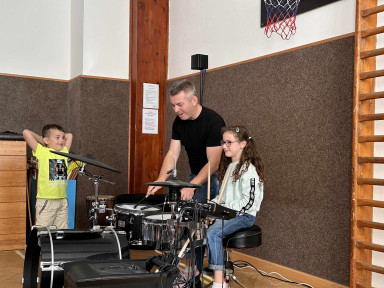 41051a97-f244-4362-9599-12d4e999a89f