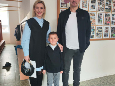 b49d0d80-c11e-4fdd-b3df-a9fcb5e5c21d