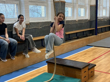 481147936_676558211463753_2532042336705248798_n